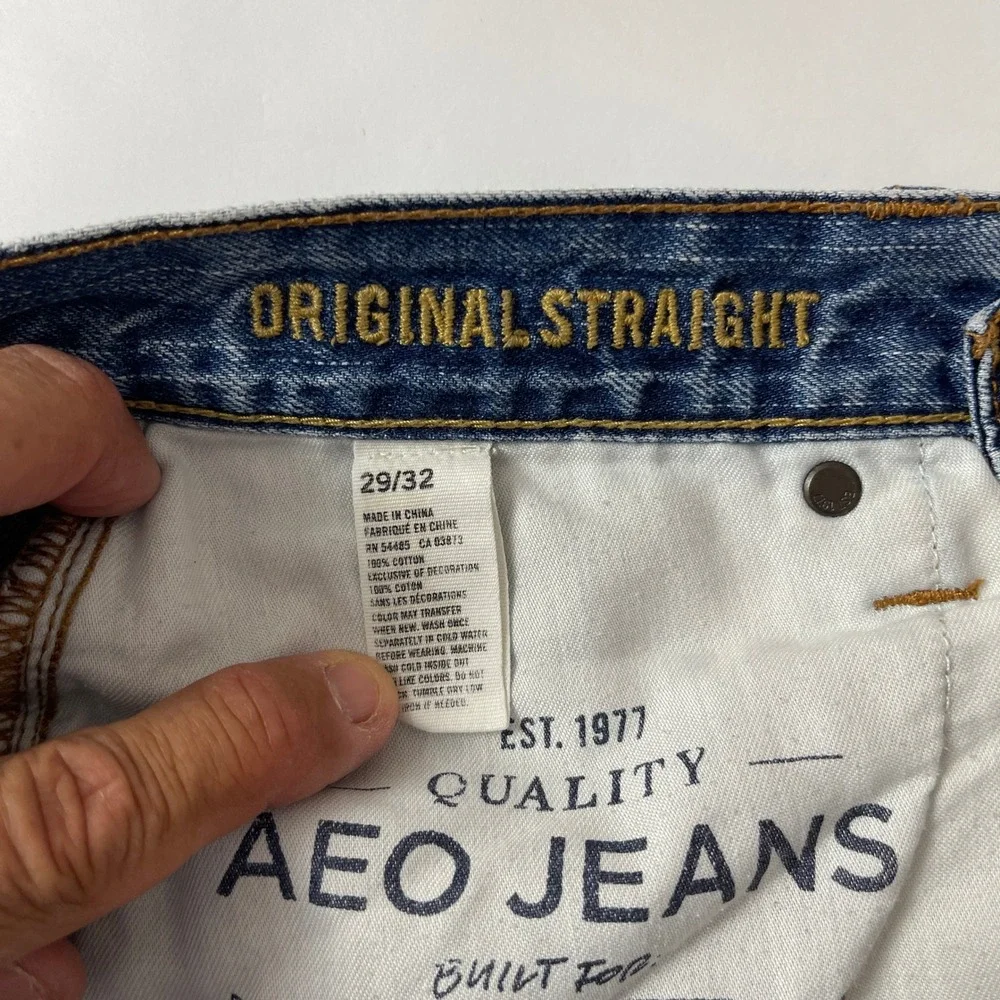 American Eagle Jeans Mens 29x32 Blue Original Straight Medium Wash Grunge Casual